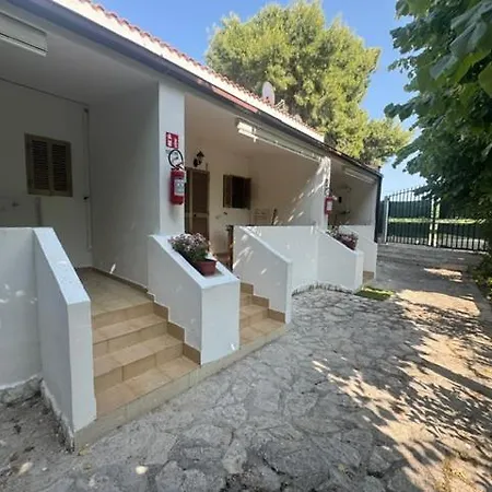 Le Porte Del Gargano شقة فيستَ